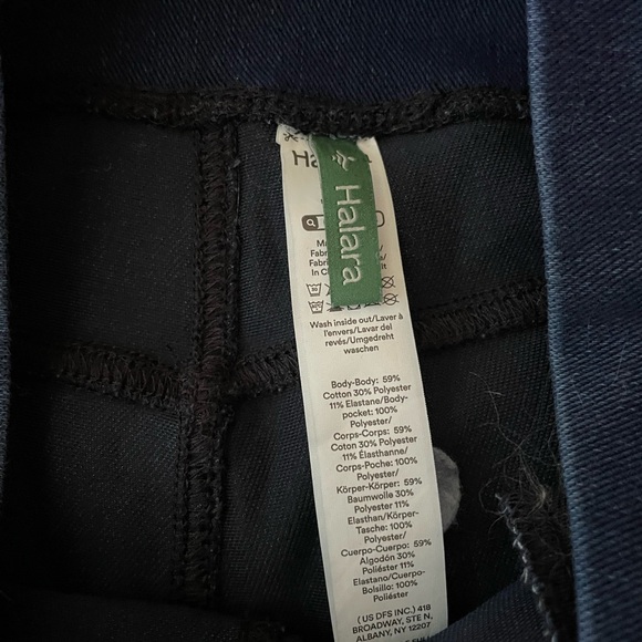 Halara shorts medium - Picture 3 of 5